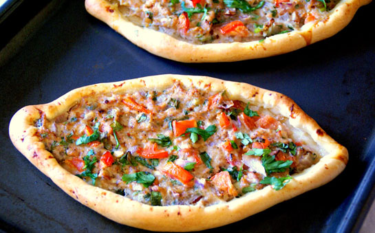 Etli Pide Tarifi ve Malzemeleri