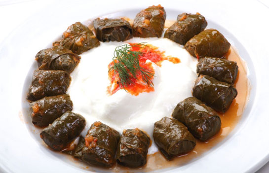 Etli Sarma Tarifi ve Malzemeleri