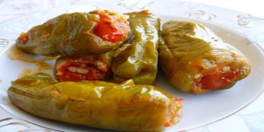 Etli Biber Dolmas